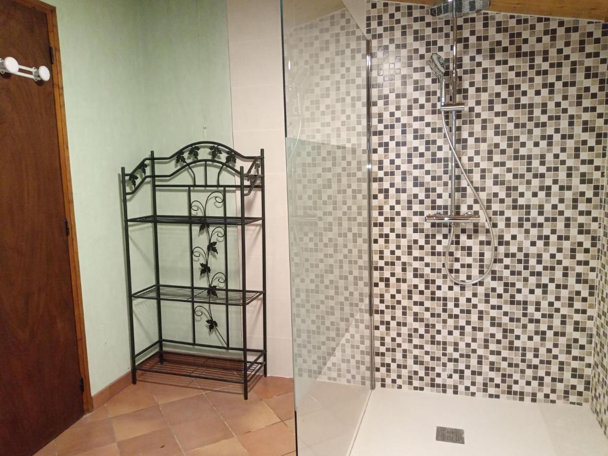 Charming Holiday Home With Pool モンバジャック エクステリア 写真