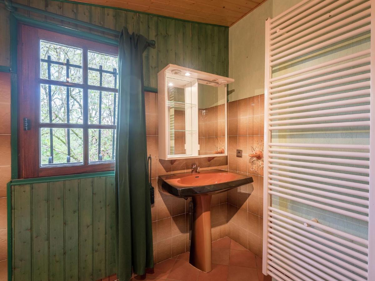Charming Holiday Home With Pool モンバジャック エクステリア 写真