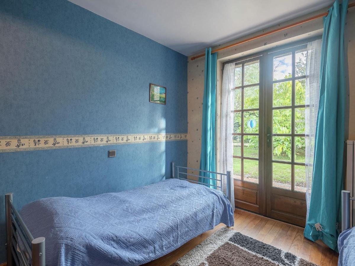 Charming Holiday Home With Pool モンバジャック エクステリア 写真